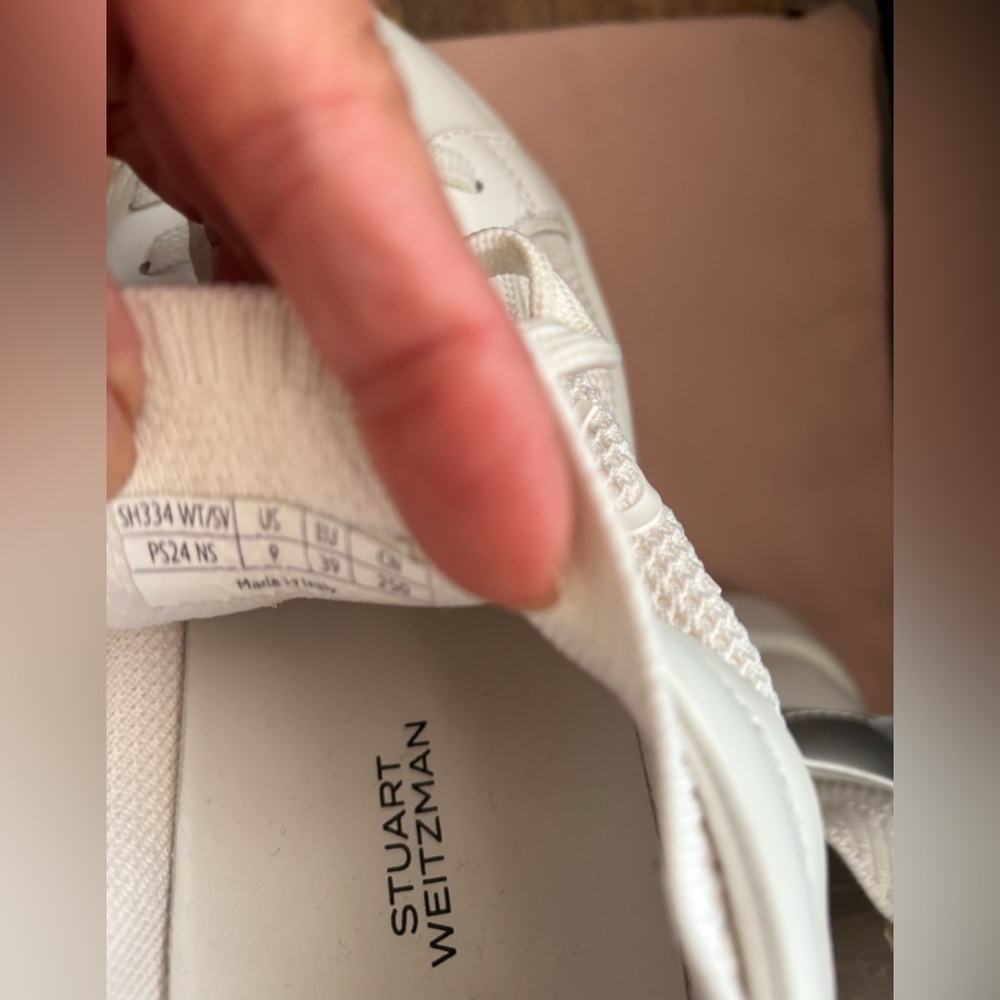 NEW STUART WEITZMAN White Sneakers. - Picture 4 of 6